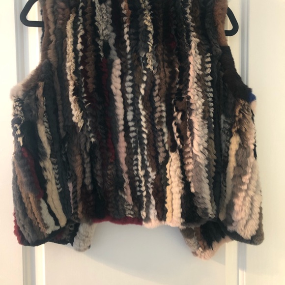 Surell Rabbit Fur Vest - Picture 2 of 3